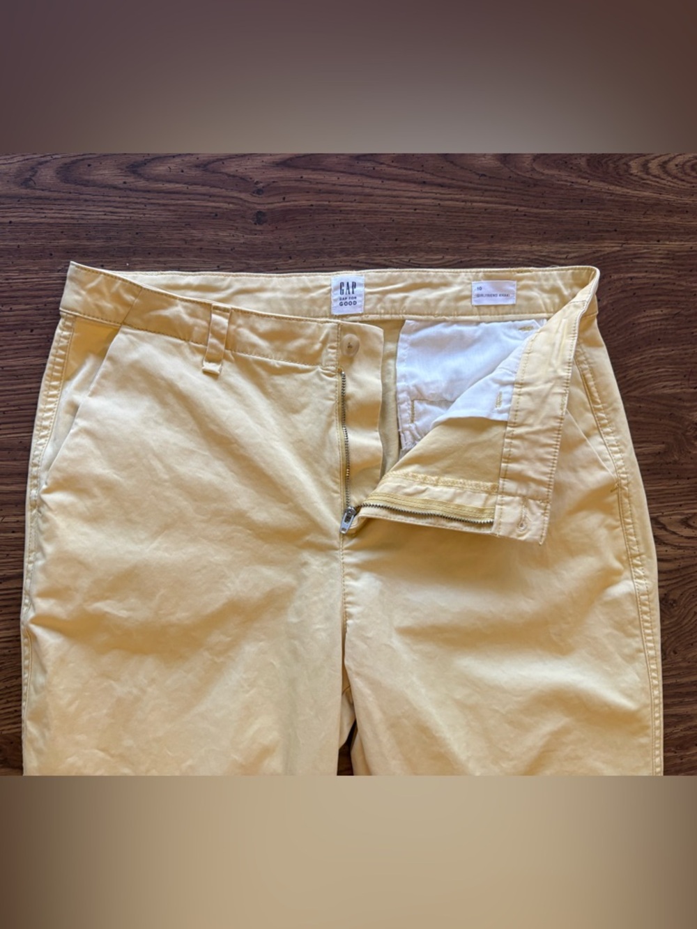 GAP Girlfriend Khaki Yellow Chino Pants Size 10 - Picture 4 of 7